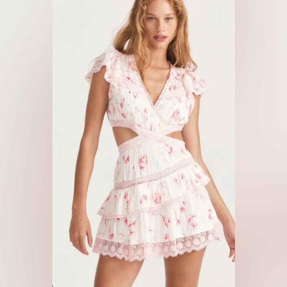 LOVESHACKFANCY
Audrina Tiered Cutout-Waist Mini Lace Dress